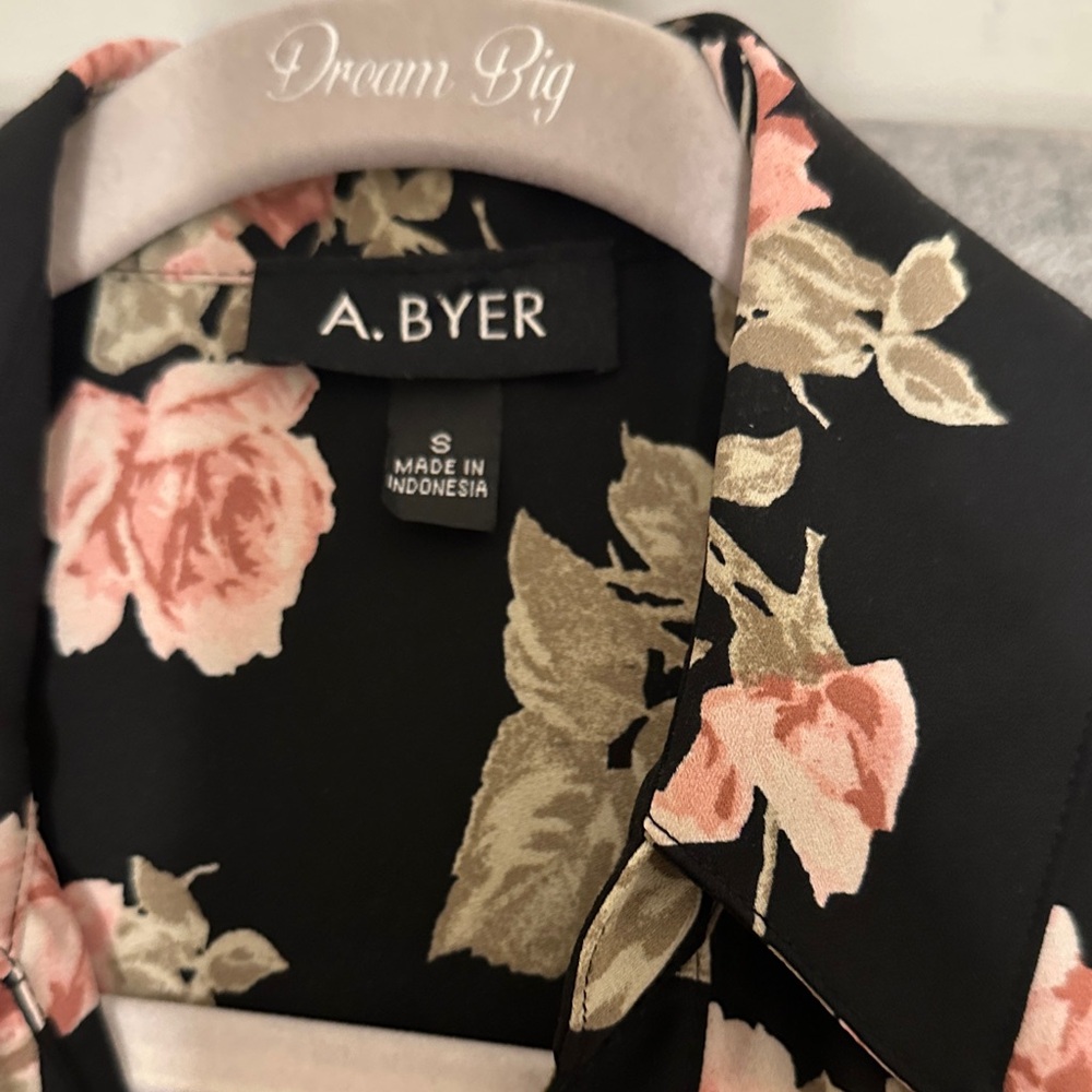 Apt. 9 Black Blouse with Pink Floral Design - Picture 2 of 3